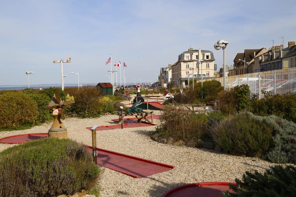 Maison Studios & Appartements Les 4 Vents Luc-sur-Mer Exterior photo